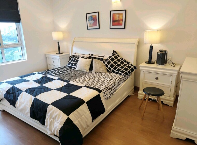 Master Bedroom, central-park-ii-the-room 1 Bedroom 935 Sq.Ft. Apartment In Sector 48 Gurgaon 9362394