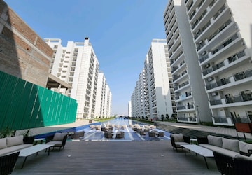 1 BHK Apartment For Sale in Central Park II-The Room, Sector 48