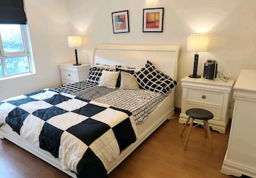 Master Bedroom in 1 BHK Apartment at Central Park II-The Room, Sector 48 – for Sale