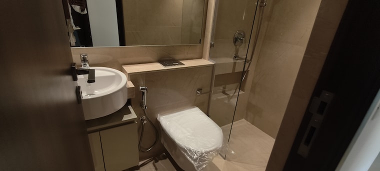 Bathroom, hiranandani-highland 3 Bedroom 751 Sq.Ft. Apartment In Powai Mumbai 9362399
