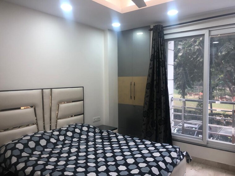 Bedroom, east of kailash 3 Bedroom 1200 Sq.Ft. Builder Floor In East Of Kailash Delhi 9362403