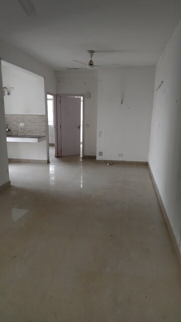 2 BHK Apartment For Rent in Suncity Avenue 76, Sector 76