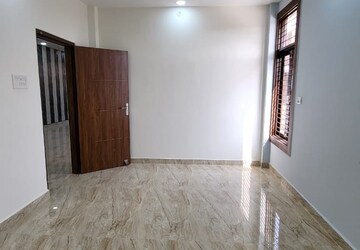 Room in 2 BHK Villa at Faizabad Road – for Sale