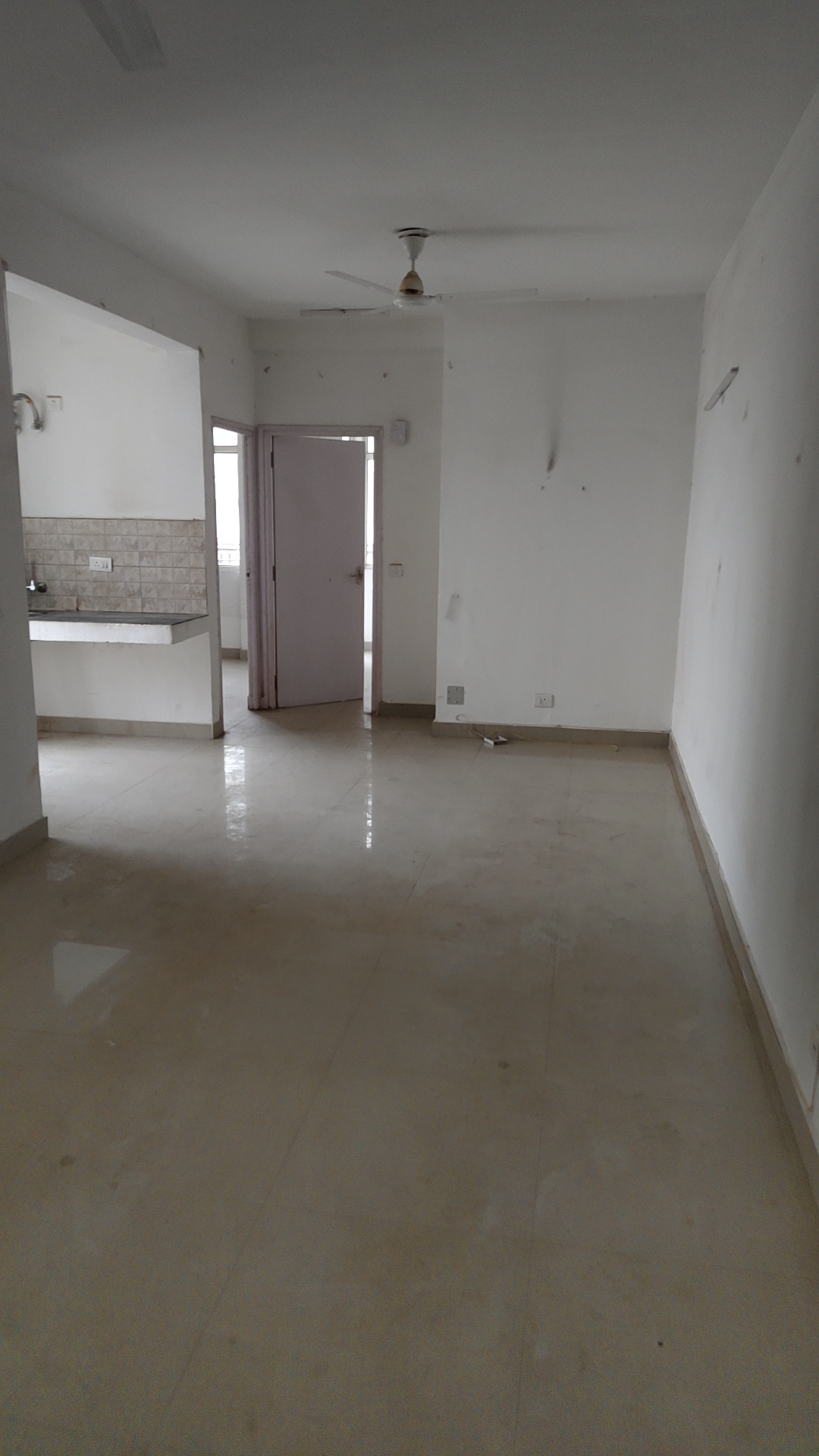 2 BHK 735 Sq.Ft. Apartment in Suncity Avenue 76