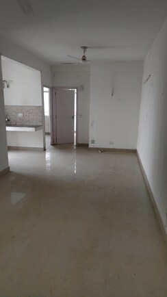 2 BHK Apartment For Sale in Suncity Avenue 76