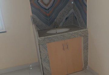 Furnished Amenities in 2 BHK Apartment at Manikonda – for Rent