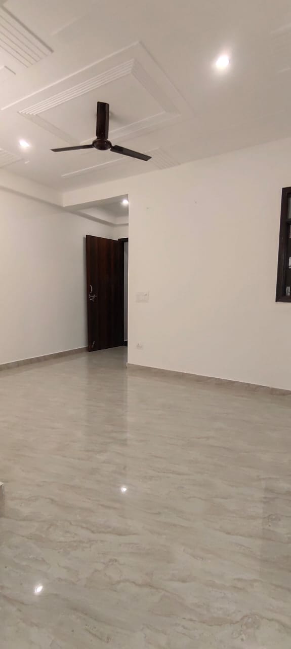 1 RkBuilder Floor For Rent in Chattarpur