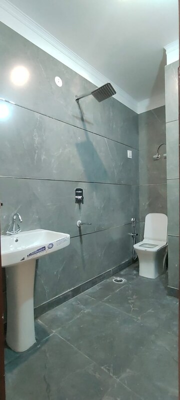 Bathroom in 3 BHK Builder Floor at Chattarpur – for Rent