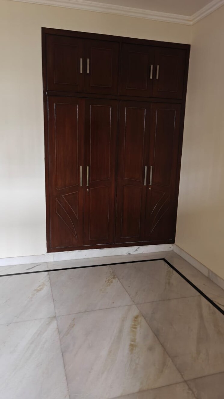 undefined, rwa-apartments 2 Bedroom 1050 Sq.Ft. Builder Floor In Sector 31 Noida 9362484