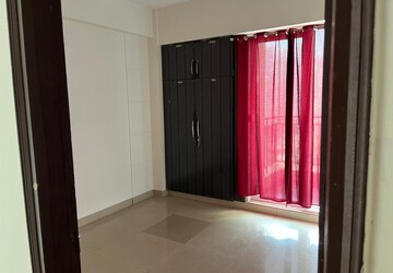 2 BHK Apartment For Rent in Exotica Dreamville, Sector 16c Greater Noida