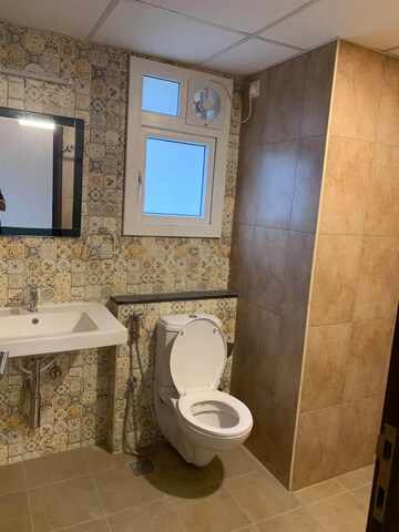 Bathroom in 1 BHK Apartment at Prestige Primrose Hills, Banashankari 6th Stage – for Rent