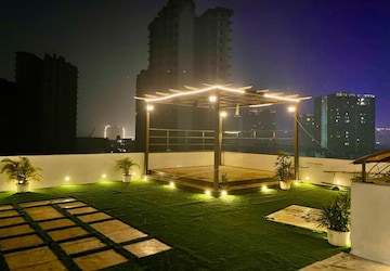 Living Room in 4 BHK Builder Floor at Sector 82 – for Sale