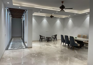 4 BHK Builder Floor For Sale in Sector 82