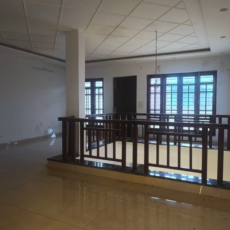 undefined, sahastradhara road 5 Bedroom 275 Sq.Yd. Villa In Sahastradhara Road Dehradun 9362552