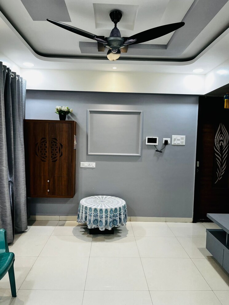 Room, majestique-mrugavarsha 1 Bedroom 600 Sq.Ft. Apartment In Dhayari Pune 9362536