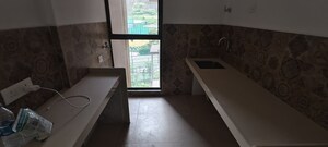 Room in 2 BHK Apartment at Kanakia Silicon Valley, Powai – for Rent