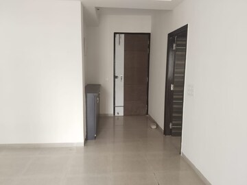 Building Lobby in 6 BHK Independent House at Pratap Vihar GDA Flats, Pratap Vihar – for Sale