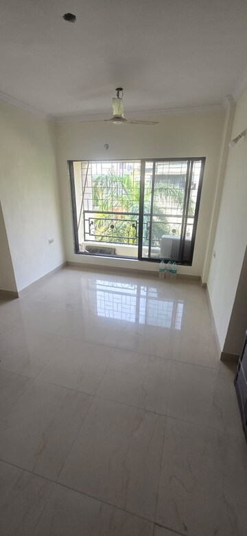Living Room in 1 BHK Apartment at Sonam Ganga CHS, Mira Road – for Sale