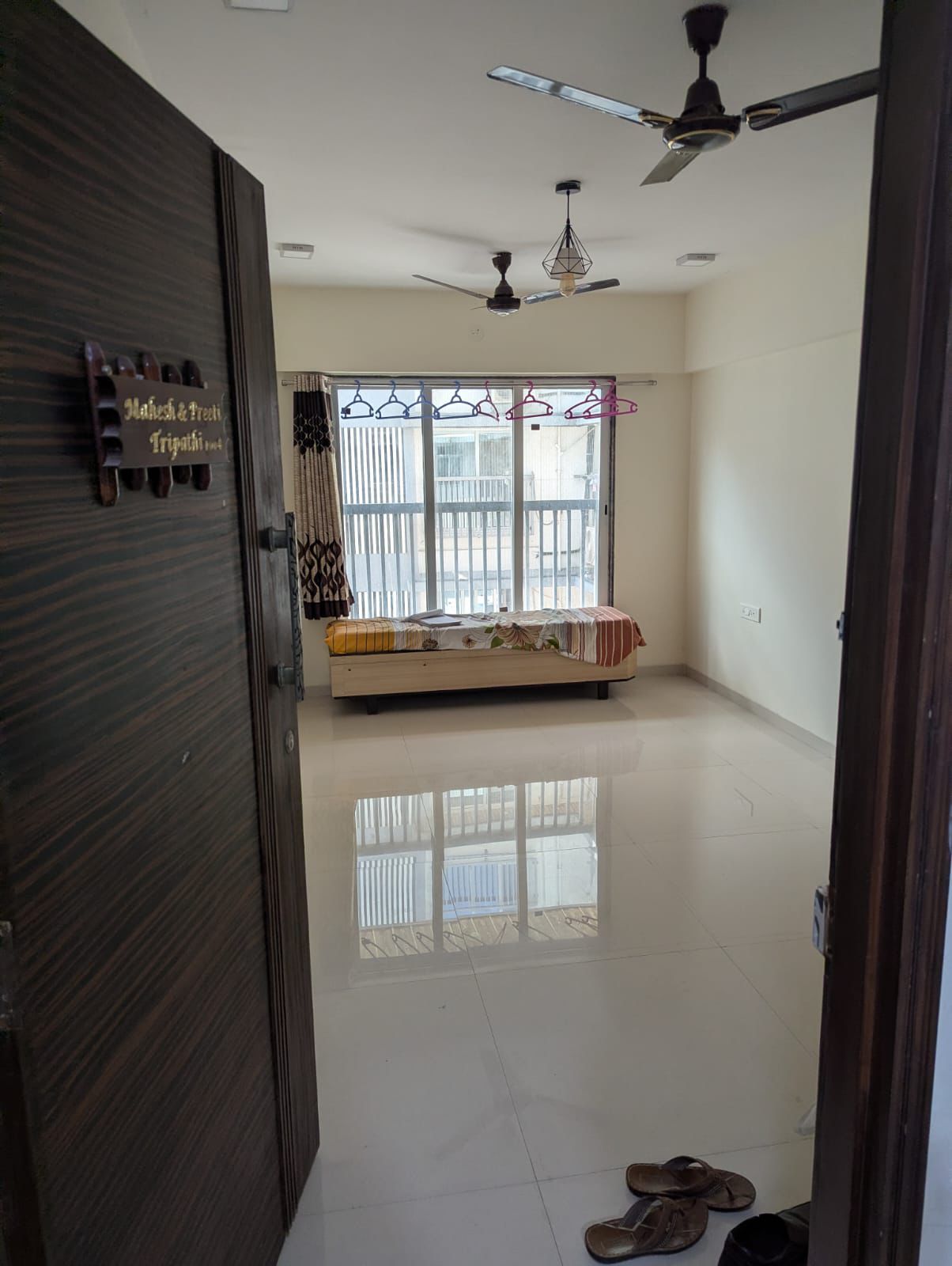 1 BHK + Study Room 460 Sq.Ft. Apartment in Phoenix Paragon Plaza