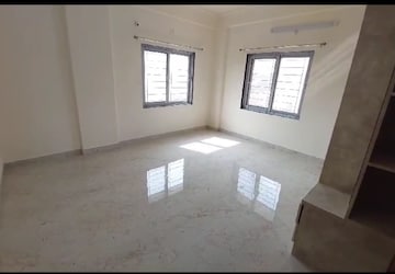 Room in 4 BHK Apartment at Himayath Sagar – for Sale