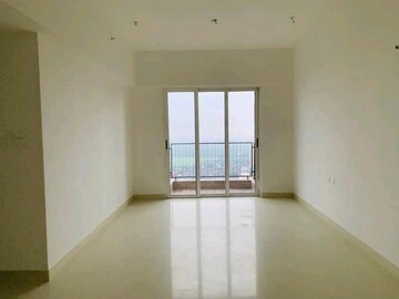 Room in 3 BHK Apartment at Runwal Forests, Kanjurmarg West – for Sale