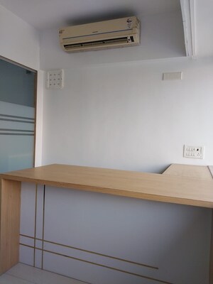 Team Area in  Office Space at Thacker Tower, Vashi Sector 17 – for Rent