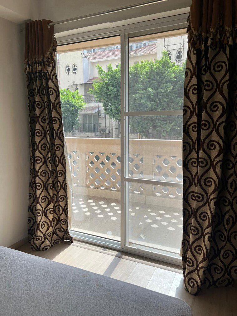 Balcony, dlf-new-town-heights-ii 3.5 Bedroom 1930 Sq.Ft. Apartment In Sector 86 Gurgaon 9362630