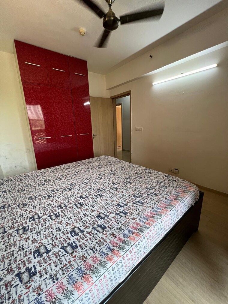 Bedroom, dlf-new-town-heights-ii 3.5 Bedroom 1930 Sq.Ft. Apartment In Sector 86 Gurgaon 9362630