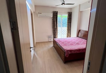 Room in 3.5 BHK Apartment at DLF New Town Heights II, Sector 86 – for Rent