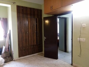Room in 2 BHK Apartment at BSF CGHS, Gwal Pahari – for Rent