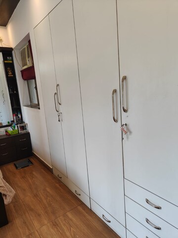 Furnished Amenities in 2.5 BHK Apartment at Lodha Splendora, Ghodbunder Road – for Sale