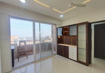 Room in 3 BHK Apartment at Raheja Vistas, Nacharam – for Rent