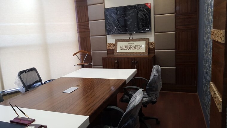 Team Area, platinum-techno-park Commercial Office Space 1130 Sq.Ft. In Vashi Sector 30 Navi Mumbai 9362672