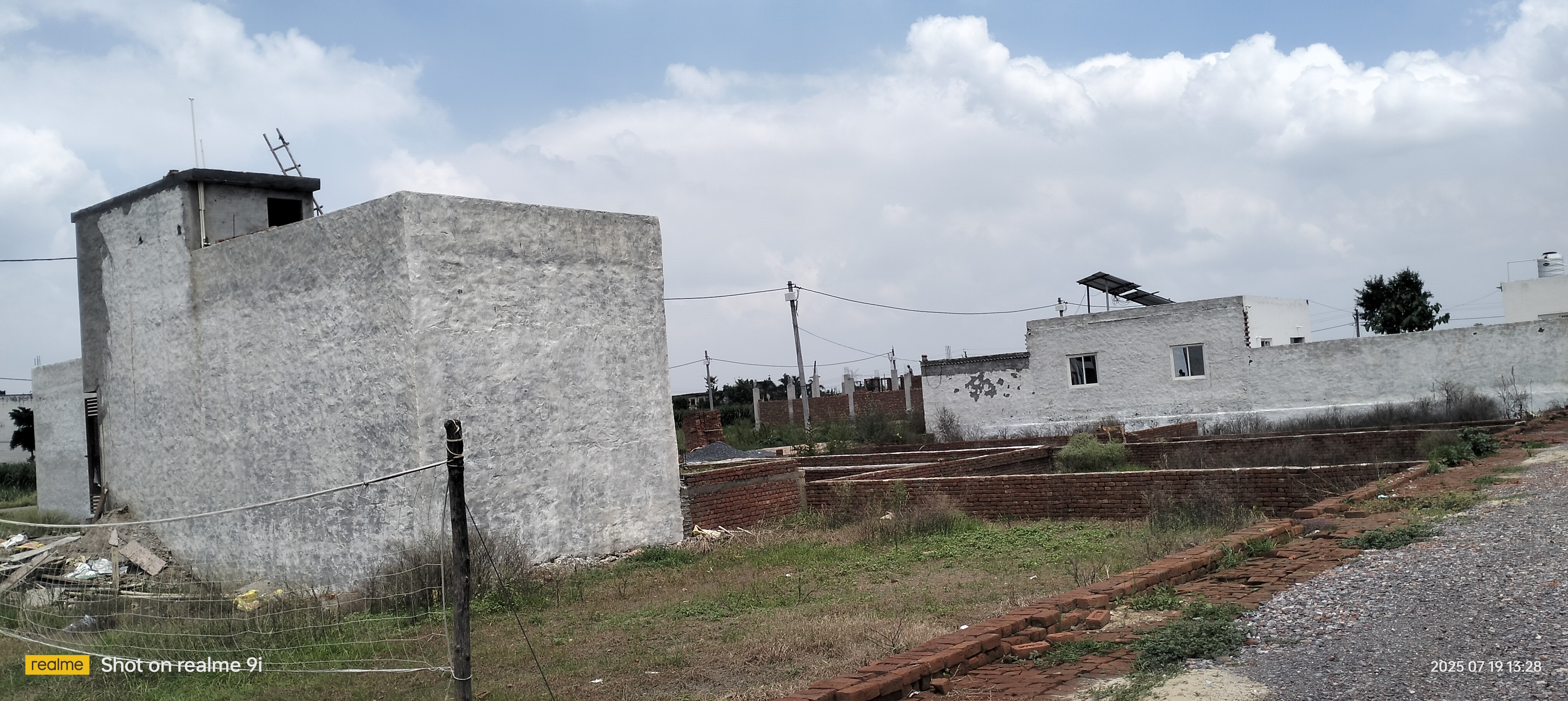 Plot For Sale in Indraprastha City