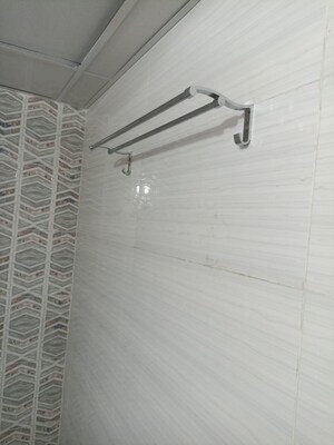 Room in 2 BHK Apartment at Kohinoor Sapphire, Tathawade – for Rent