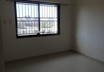 2 BHK Apartment For Rent in Kohinoor Sapphire, Tathawade