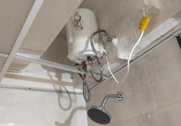 Staircase in 2 BHK Apartment at Kohinoor Sapphire, Tathawade – for Rent