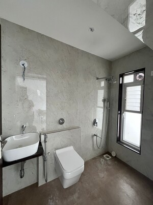 Bathroom in 3 BHK Apartment at Itc Silverglades Laburnum, Sector 28 – for Sale