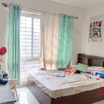 Room in 2.5 BHK Apartment at Mahaveer Ranches, Rajvi Nagar – for Rent