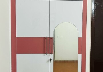 Room in 2 BHK Apartment at Amrapali Centurian Park, Tech Zone 4 Greater Noida – for Rent