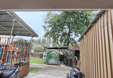 Parking in  Shop at Kalas – for Rent