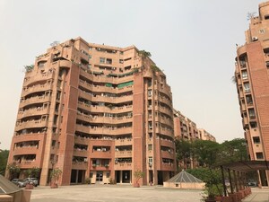 3 BHK Apartment – Exterior View View at Unitech Heritage City, Sector 25 - for Sale