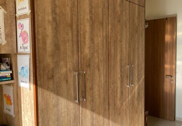 Furnished Amenities in 2 BHK Apartment at Shapoorji Pallonji Vicinia, Powai – for Rent