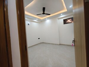 Room in 1 BHK Builder Floor at Freedom Fighters Enclave – for Rent