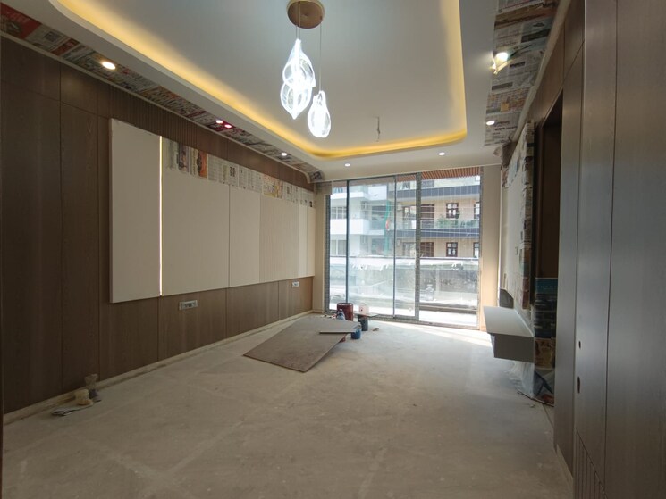 Room, sector 46 4 Bedroom 342 Sq.Yd. Builder Floor In Sector 46 Gurgaon 9363007