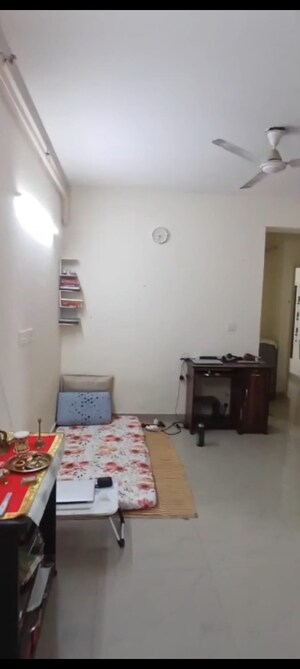 2 BHK Apartment For Rent in Jaypee Greens Aman, Sector 151