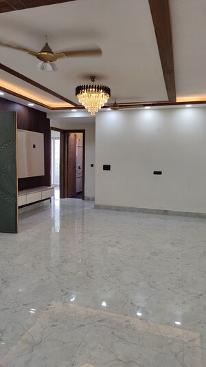 3 BHK Builder Floor For Rent in Ashoka Enclave 3, Sector 35