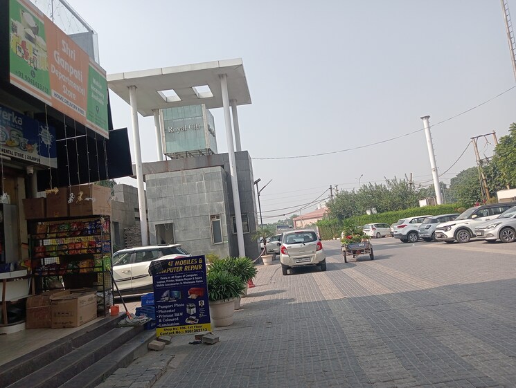 Exterior View, motia-citi-royal-business-park Commercial Shop 200 Sq.Ft. In Ambala Highway Zirakpur 9363077