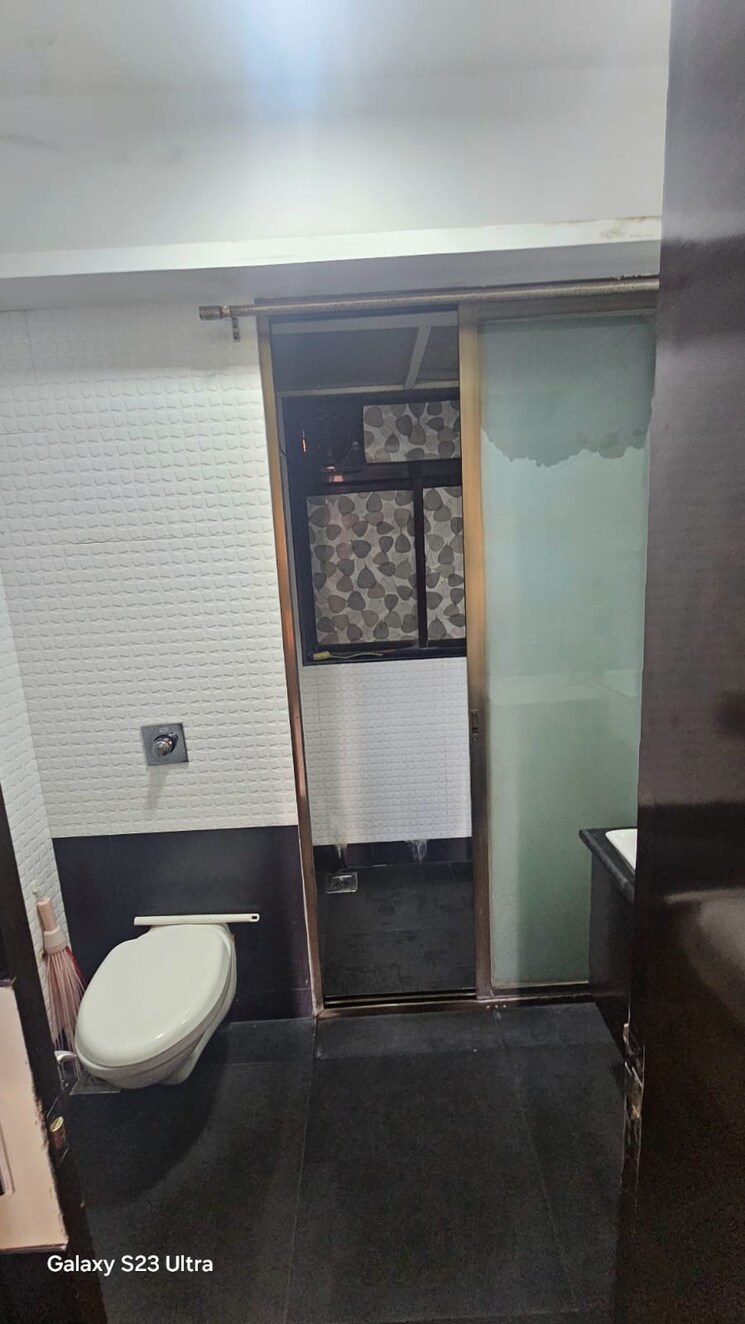 Bathroom, dss-mahavir-estella 1 Bedroom 420 Sq.Ft. Apartment In Ghodbunder Road Thane 9363040