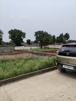 80 Sq.Yd. Plot in Balaji Vatika 
